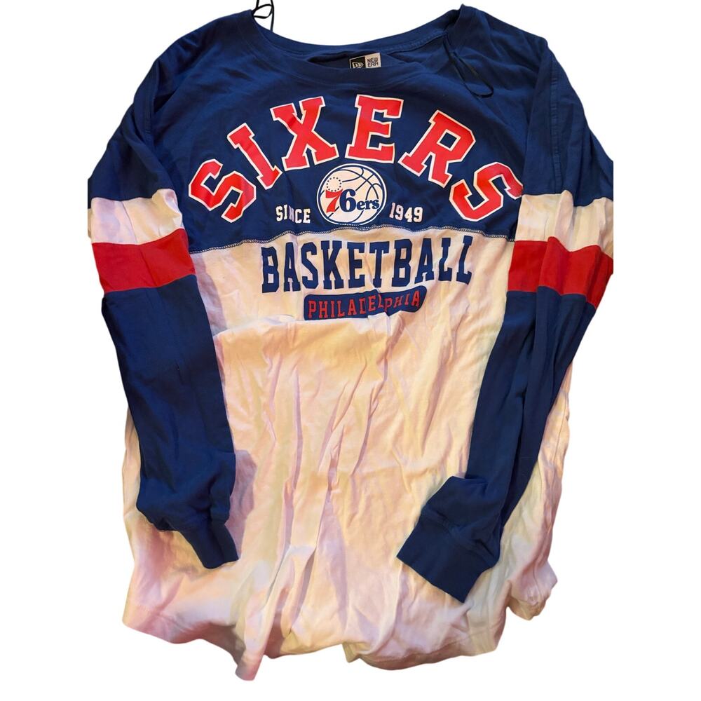 New Era Large Philadelphia 76ers long sleeve T-shirt